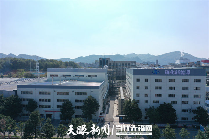 努力把贵州建设成为山地民族特色体育强省,为多彩贵州新未来添砖加瓦.