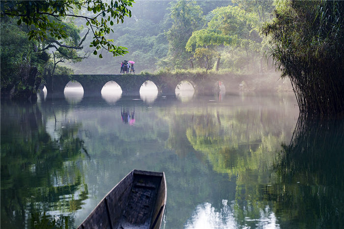 荔波小七孔景區古橋.朱進 攝(貴州省圖片庫發).jpg