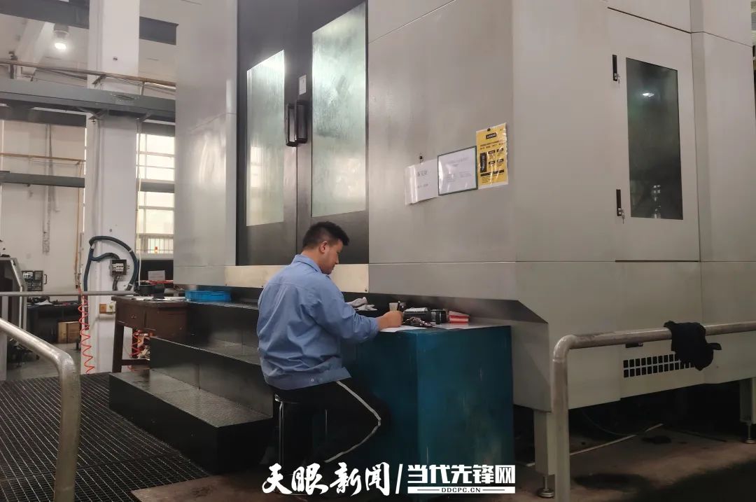微信图片_2025-10-12_180923_048.jpg