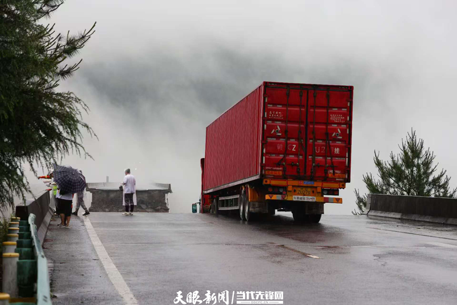 微信图片_2025-06-24_113307_515.jpg