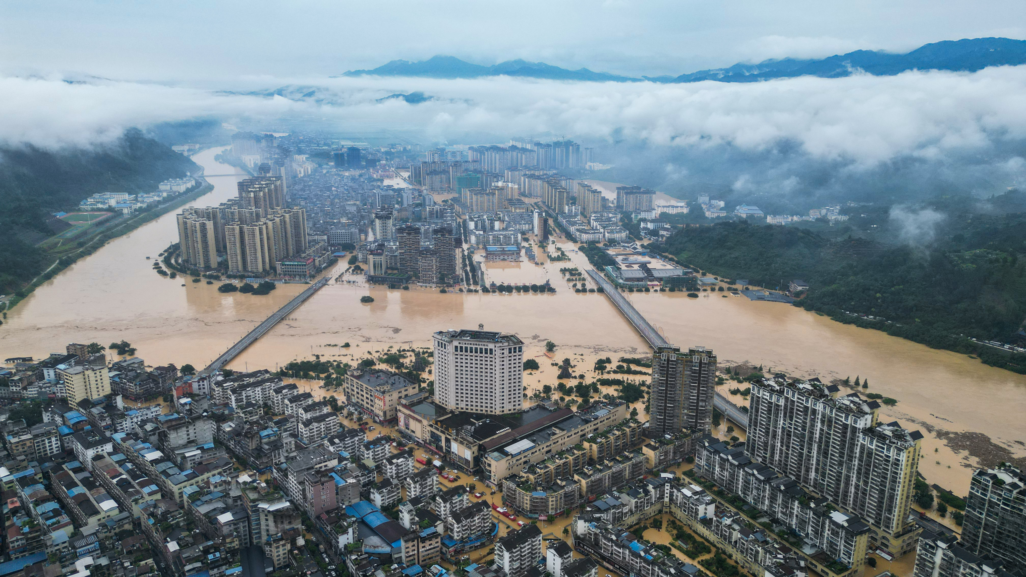 887825-2025年6月24日，贵州省黔东南州榕江县遭遇强降雨天气引发洪涝灾害（无人机照片）.jpg