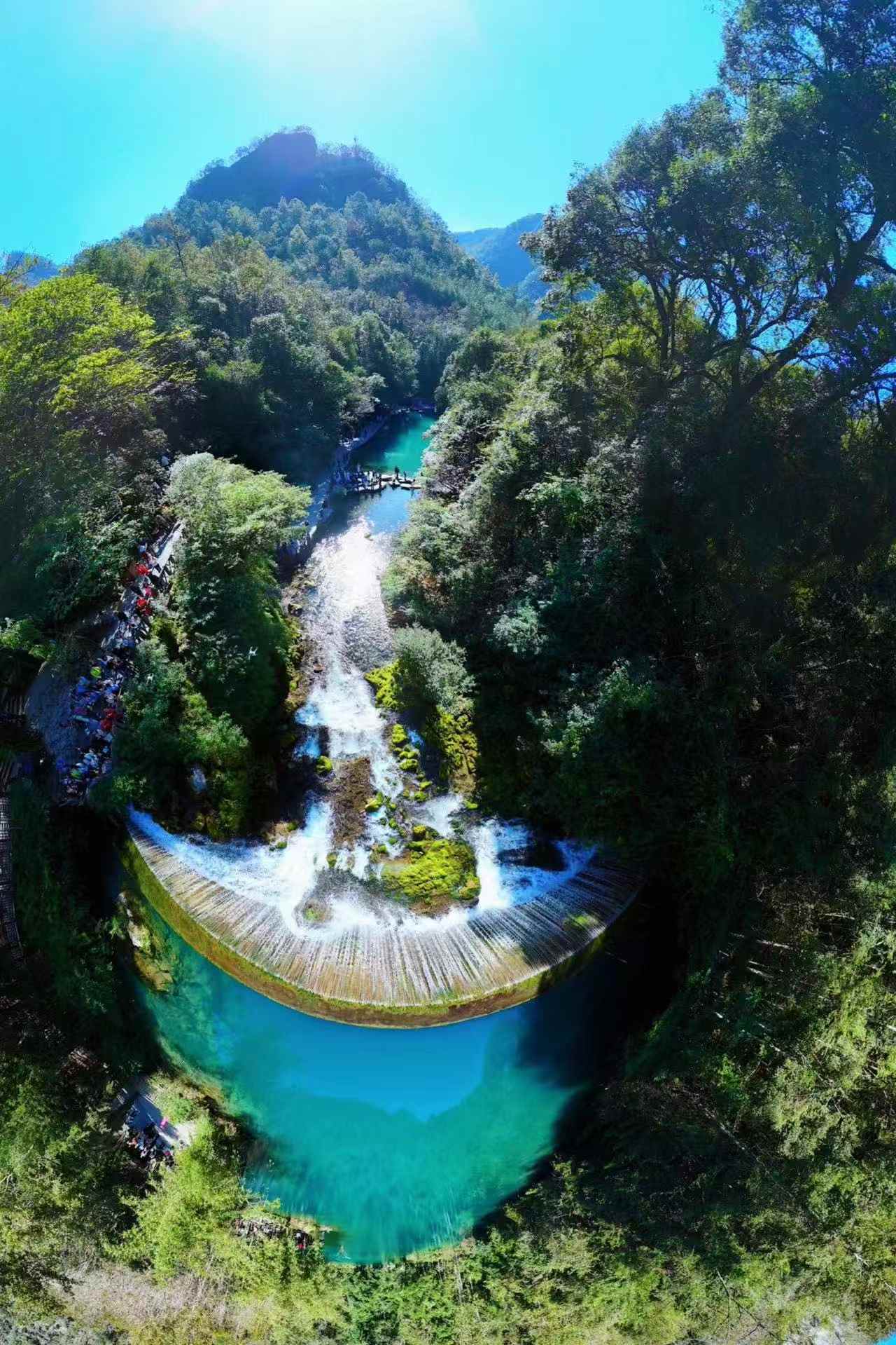 荔波小七孔山水成画.jpg