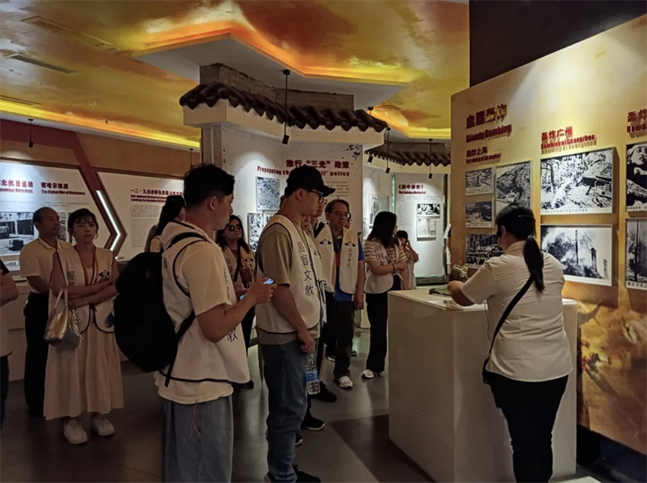 5 “中国式现代化黔南实践-台湾青年黔南行”参访团，开启为期七天的深度考察之旅.jpg