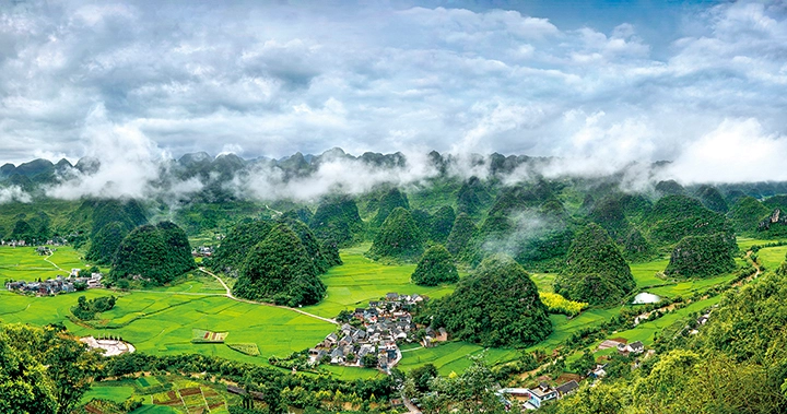 兴义 万峰林.jpg