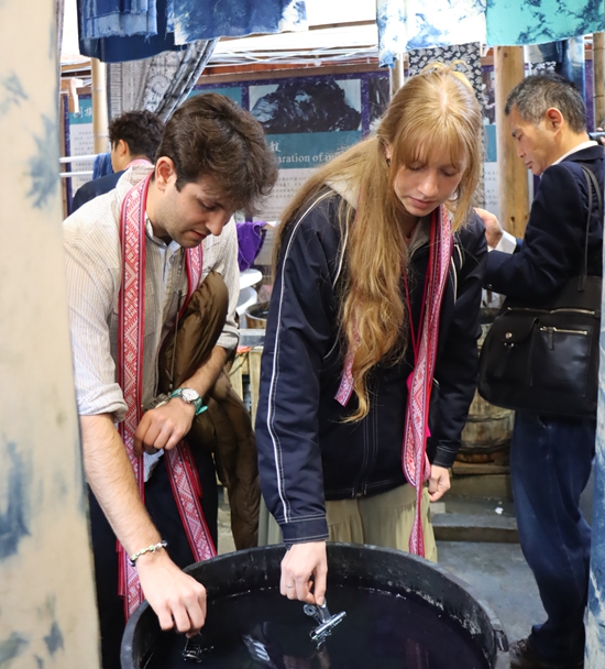 山海和鸣:当耶鲁阿卡贝拉遇见侗族大歌