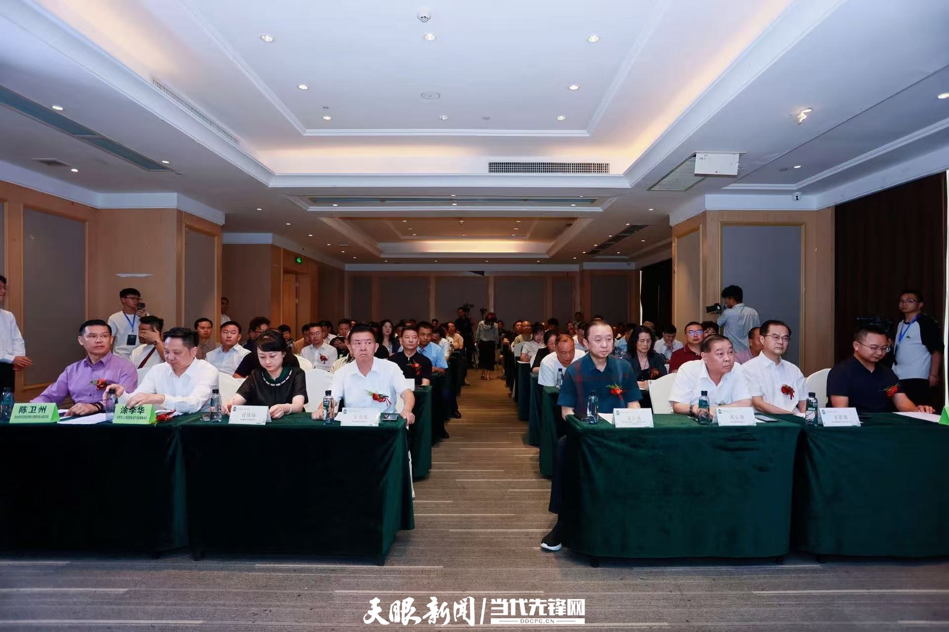 17843828566550.jpg 微信图片_20260718214850_196_175.jpg