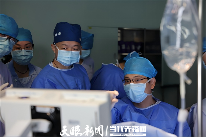 中山一院贵州医院开展西南地区首例前列腺癌智能激光消融术.png