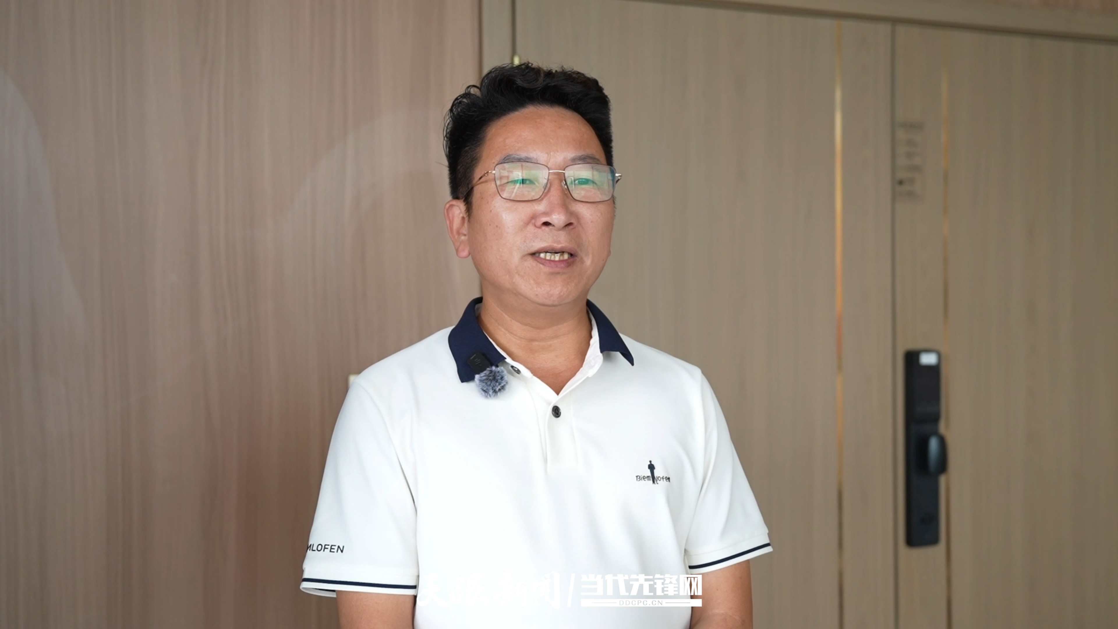 张承滔接受记者采访。本报记者 沈长志 摄.jpg