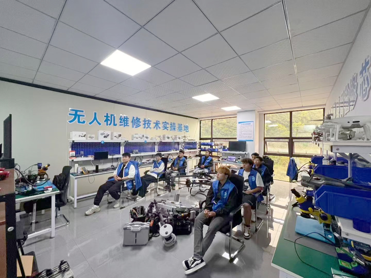 微信图片_2026-09-12_214256_640.jpg